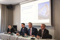 Zväčšiť fotografiu - Európskej komisii predstavili plány aj problémy vyplývajúce z transformácie regiónu - TSK_EK Zvolen_mini-5